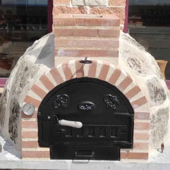 Horno montado tradicional en piedra sayaguesa